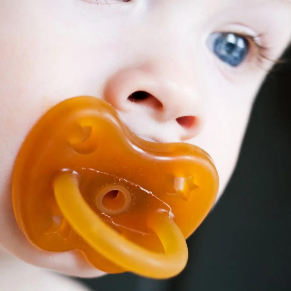 Hevea Natural Rubber Orthodontic Classic Pacifier - Natural (0-3 Months)