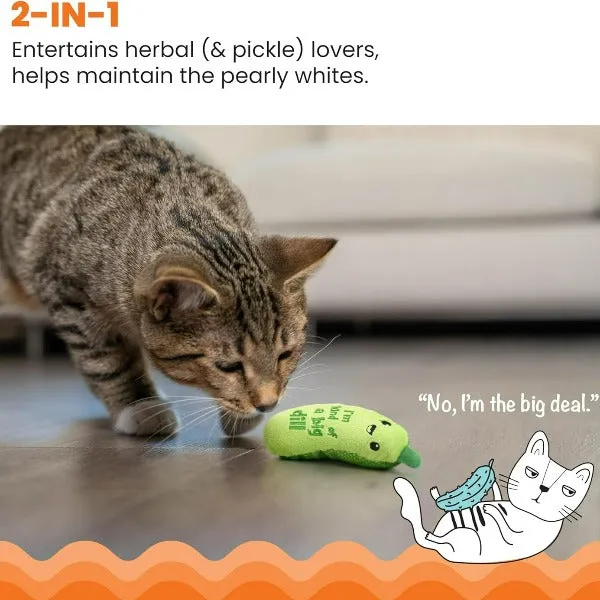 Petstages Crunchy Pickle Cat Toy